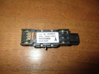 Датчик AIR BAG Nissan Primera P12