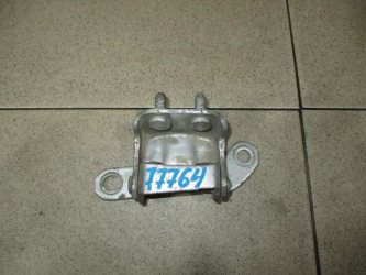 Петля двери задней левой верхняя Toyota Land Cruiser Prado J90