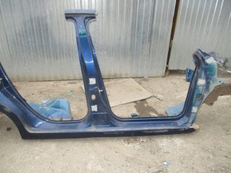 Порог со стойкой правый Peugeot 207