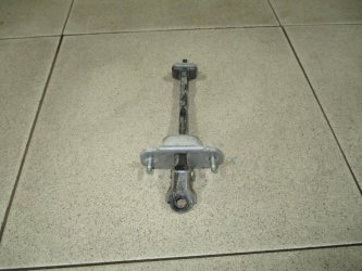 Ограничитель двери Subaru Impreza XV G12, GE, GH