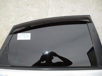 Стекло двери задней правой Hyundai Elantra HD