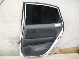 Обшивка двери задней правой Hyundai Elantra HD