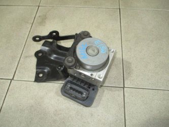 Блок ABS Toyota Corolla E150