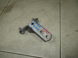 Петля двери передней Mitsubishi Lancer 9 CS