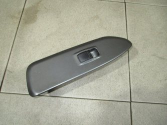 Кнопка стеклоподъемника Mitsubishi Lancer 9 CS