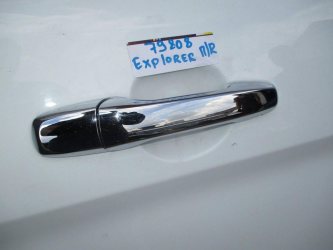 Ручка двери передней наружная правая Ford Explorer U502