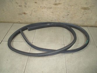 Уплотнитель двери Ford Focus 3