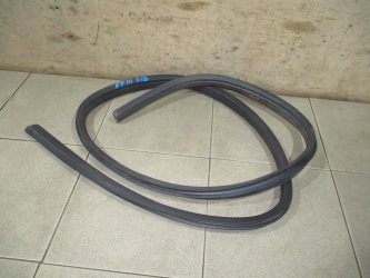 Уплотнитель двери Ford Focus 3