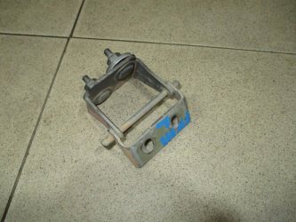 Петля двери багажника Ford Focus 3