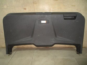 Обшивка двери багажника Ford Explorer U502