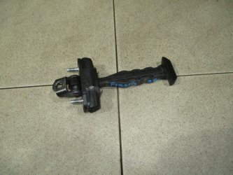 Ограничитель двери Ford Fiesta 6