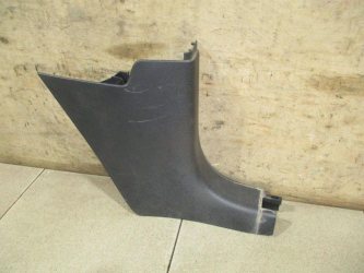 Обшивка стойки Volkswagen Jetta A6