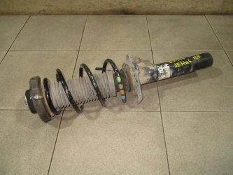Амортизатор передний Volkswagen Jetta A6