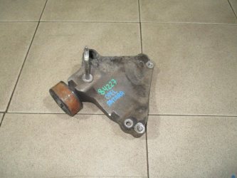 Кронштейн кондиционера Opel Antara C105, C145