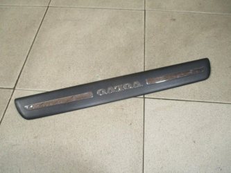 Накладка порога внутренняя Volvo S40 2 MS