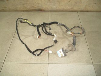 Проводка двери Hyundai Elantra XD