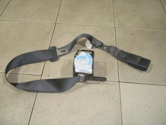 Ремень безопасности Toyota Corolla E150