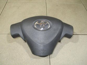 Подушка безопасности в руль Toyota Corolla E150