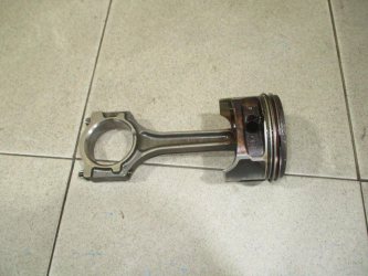 Поршень с шатуном Ford Focus 3