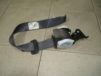 Ремень безопасности Honda Civic 4D FD