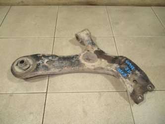 Рычаг передний правый Toyota Corolla E150