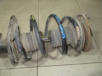 Пружина передняя Toyota Corolla E150