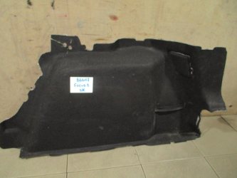 Обшивка багажника Ford Focus 3