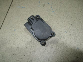 Моторчик заслонки печки Ford Focus 3