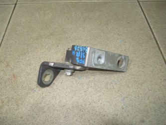 Петля двери задней правой нижняя Ford Focus 3