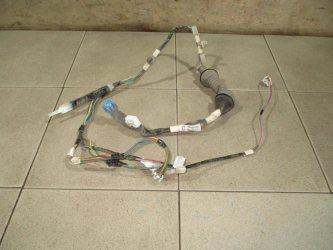 Проводка двери Toyota Corolla E150