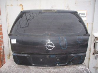 Дверь багажника Opel Astra H