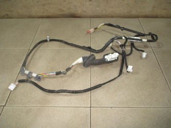 Проводка двери Toyota Land Cruiser Prado J150