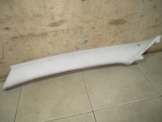 Обшивка стойки Toyota Corolla E120
