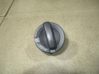 Кнопка блокировки дифференциала Toyota Land Cruiser Prado J150