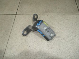 Петля двери задней правой нижняя Toyota RAV4 A20