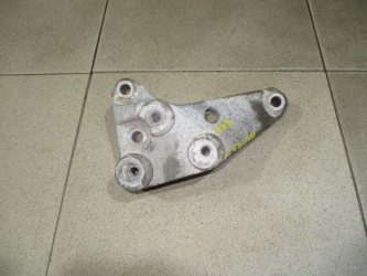Кронштейн опоры КПП Opel Astra H