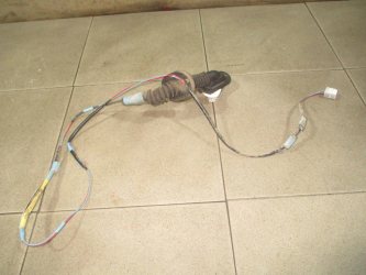 Проводка двери Toyota Corolla E150