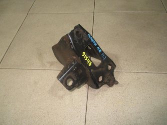 Кронштейн КПП левый Nissan Almera N16