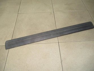 Накладка порога внутренняя Nissan Almera N16