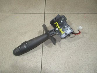 Переключатель поворотов подрулевой Renault Symbol 1