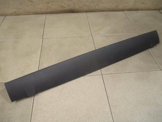 Обшивка двери багажника Land Rover Discovery 3 L319