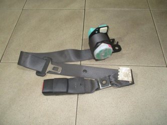 Ремень безопасности Toyota Corolla E150