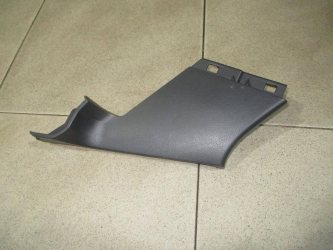 Обшивка стойки Toyota Corolla E150