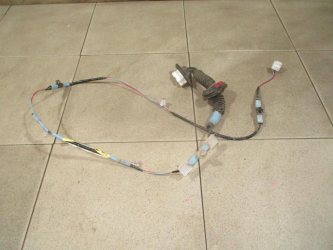 Проводка двери Toyota Corolla E150