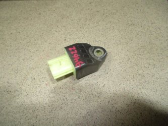 Датчик AIR BAG Toyota Land Cruiser Prado J150