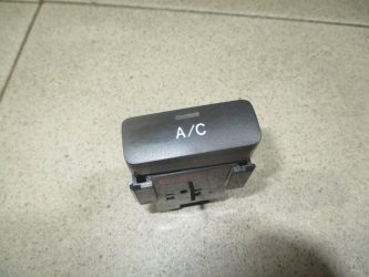Кнопка кондиционера Toyota Corolla E120