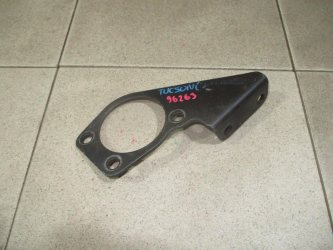 Кронштейн Hyundai Tucson 1 JM