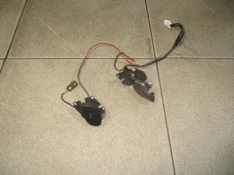 Кнопка в руль Kia Spectra SD