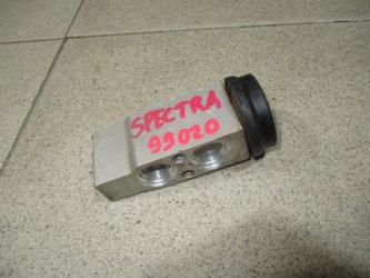 Клапан кондиционера Kia Spectra SD