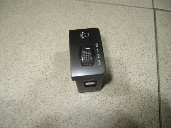 Кнопка корректора фар Chevrolet Spark M200, M250
